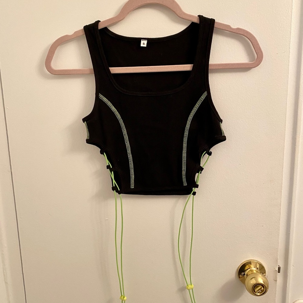 Ribbed Crop Top